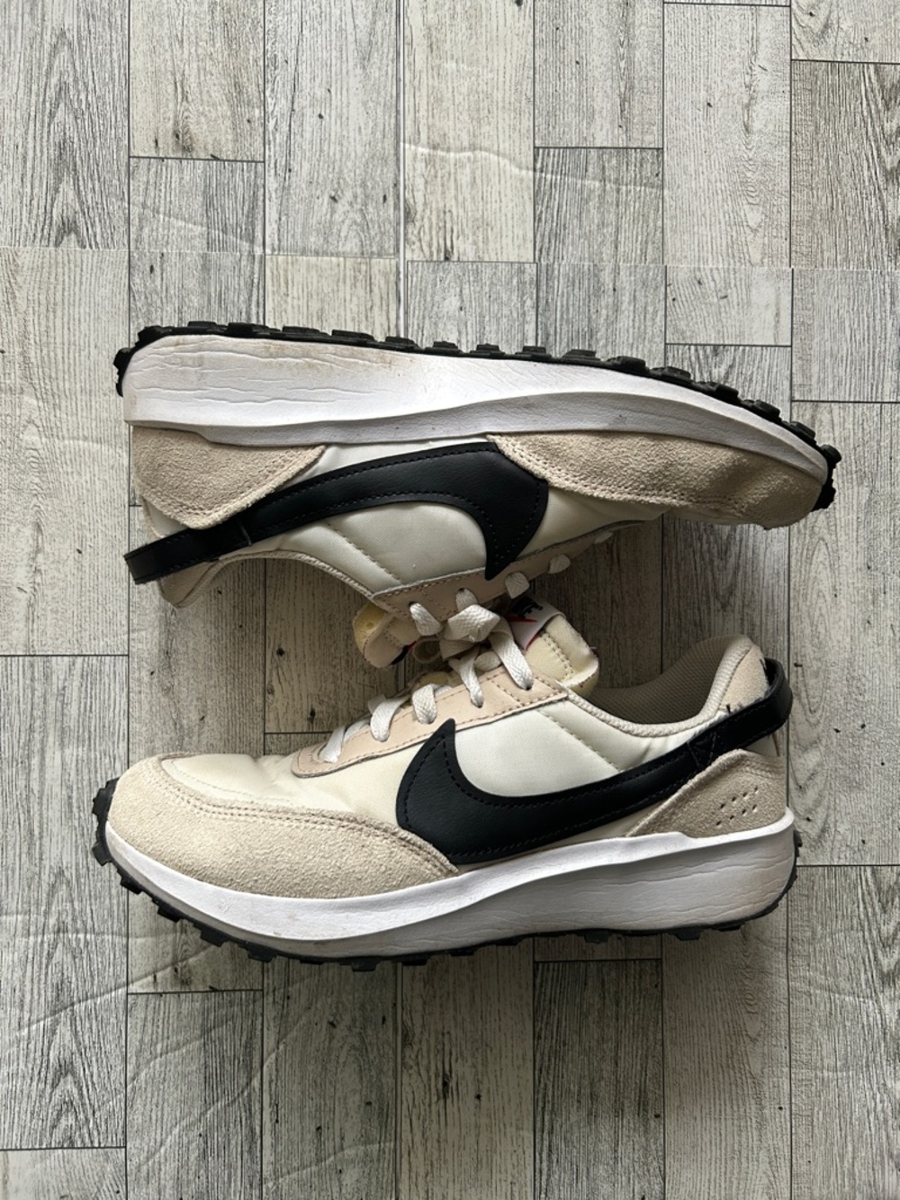 Nike waffle debut sandrift black size 7.5
